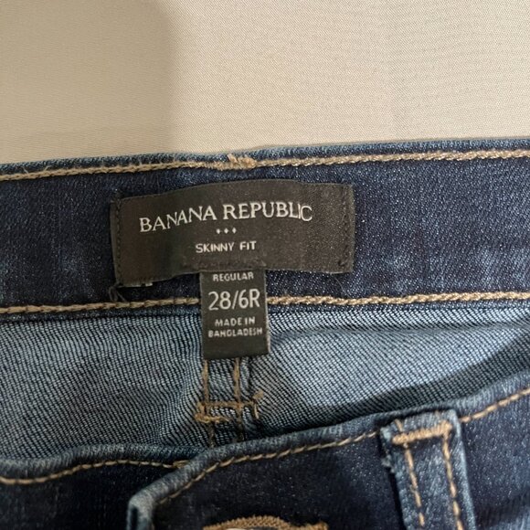 Banana Republic Skinny Jean Size 6 - Picture 3 of 12